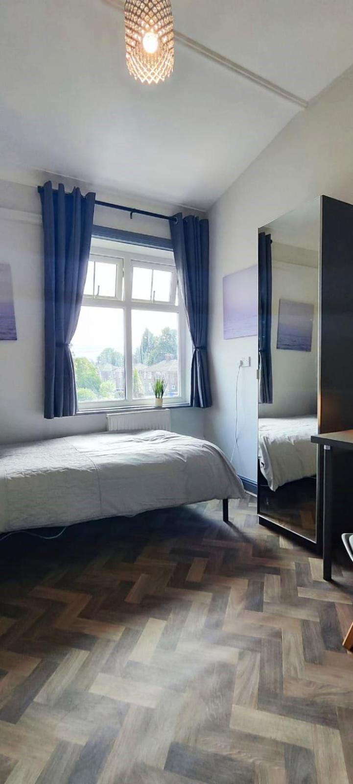 Gorton Mount Hotel Manchester Chambre photo